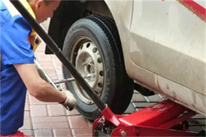 稻城附近拖车24小时服务热线电话