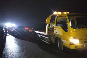 稻城24小时车辆搭电联系电话